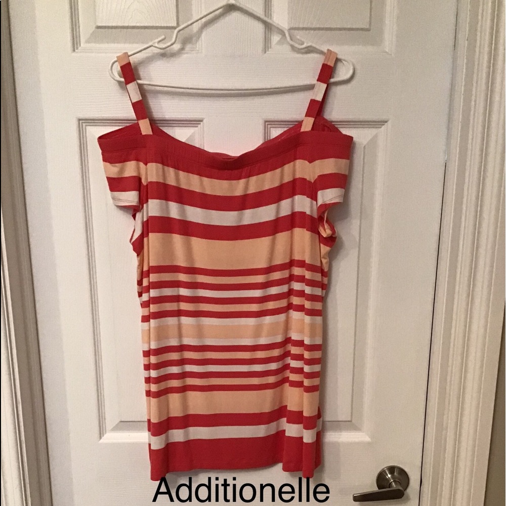 Plus Size Additionelle off Shoulder Top